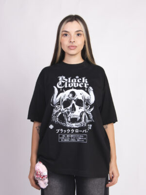 Remera Black Clover